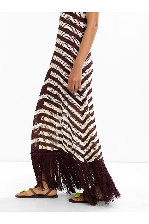 Püsküllü Çizgili Örme Elbise - 2