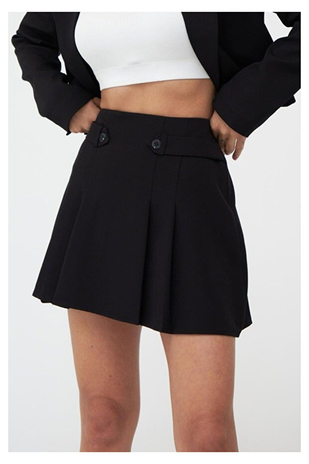 Black Double Pleated Side Flap Skirt - 1048