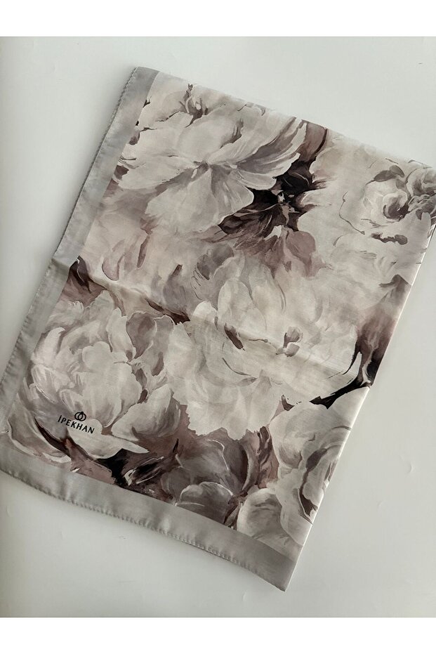 شال قطني رقيق بنمط الفاوانيا - 1