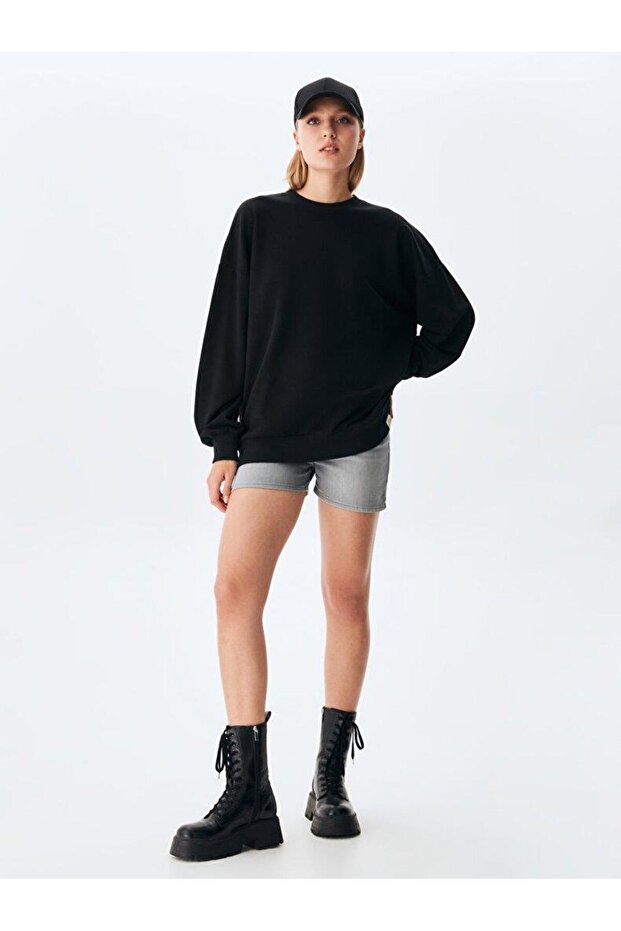 SECEPE Kadın oversize Arkası baskılı Sweatshırt - 1