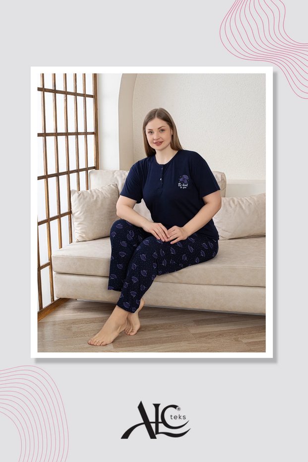 Women's Pajama Set Large Size Short Sleeve Button Detailed Patterned Navy Blue Color