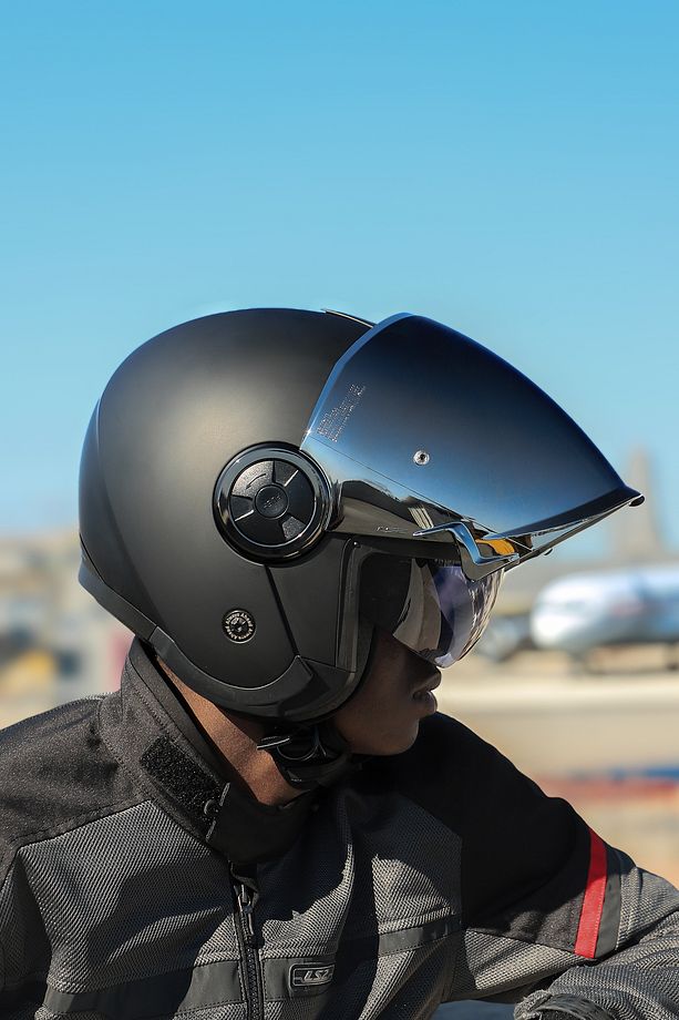CLASSY MAT SİYAH KASK GRİ CAM - 5