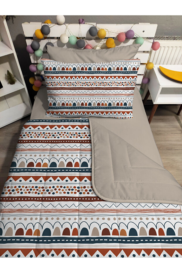 Quilted Ethnic Patterned 4Piece(100% Cotton 120X200 with Fitted Sheet) Single Bedspread Set
