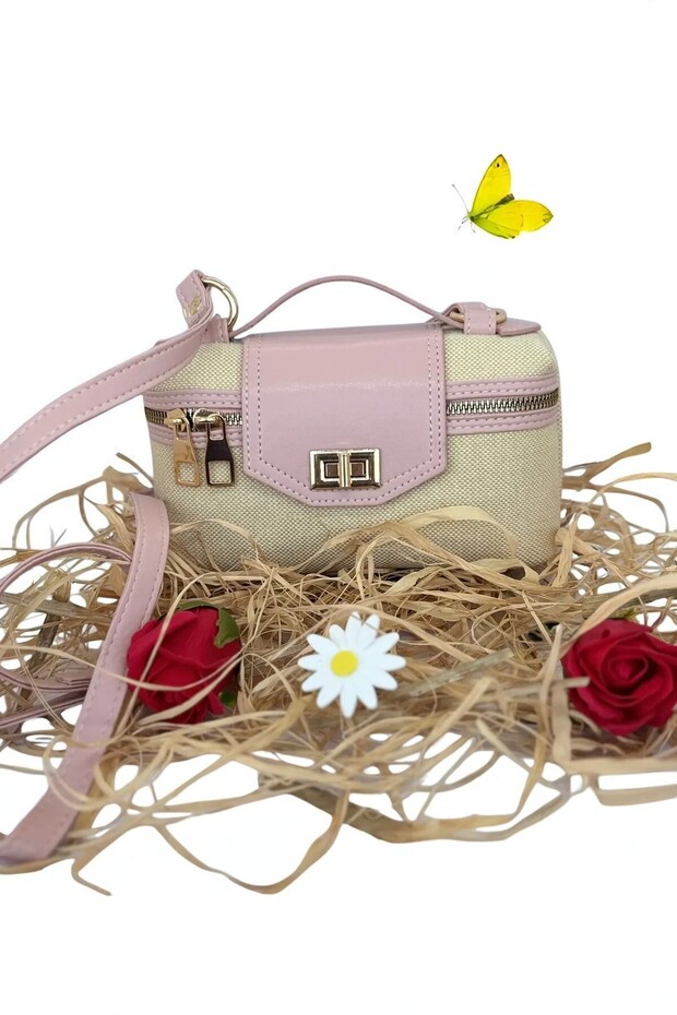 حقيبة كتف منقوشة من القش الحديث - 5