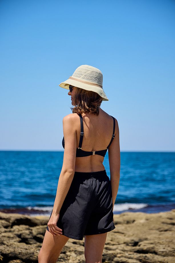 Bikini Takımı Paraşüt Şortlu Düz Siyah Bralet Üst SİYAH - 6