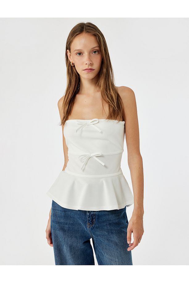 Straplez Yaka Fiyonklu Peplum Volanlı Kolsuz Bluz - 1