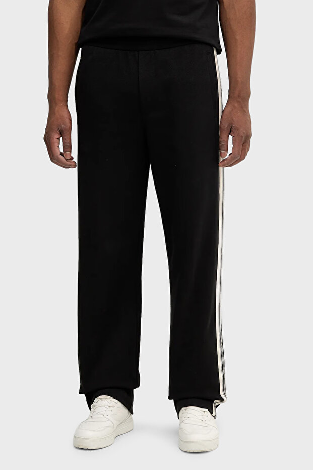 Stretch Cotton Regular Fit Normal Waist Loose Leg Jogger Pants Men Pants Em002873