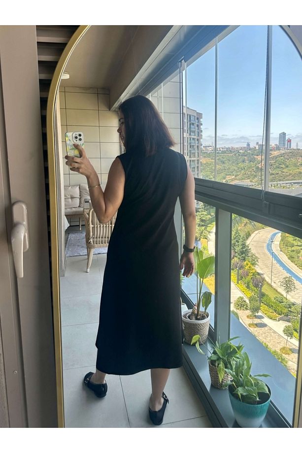 Siyah Polo Yaka Sıfır Kol Modal Elbise - 4