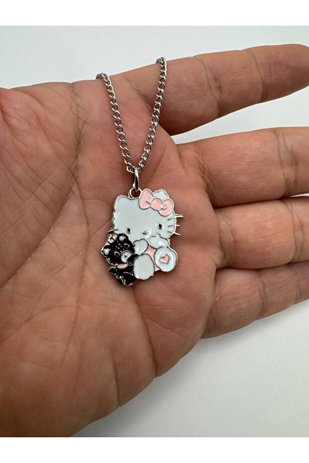 Ayıcıklı Hello Kitty Figürlü Kolye – Tatlı ve Sevimli - 1