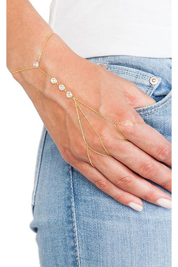 Elegant Shahmeran Style Women's Hand Accessory