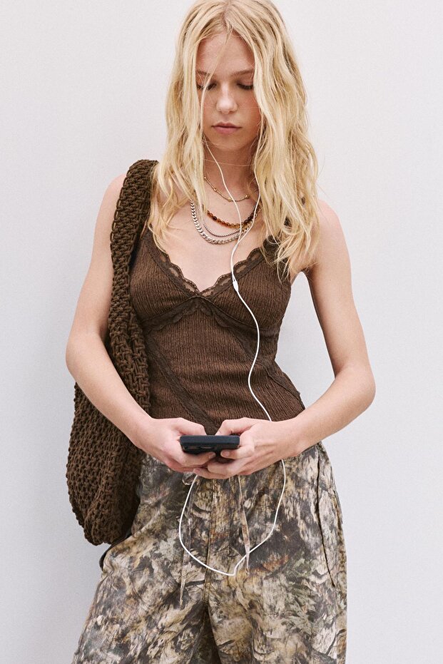 Buruşuk dantel detaylı üst - 1