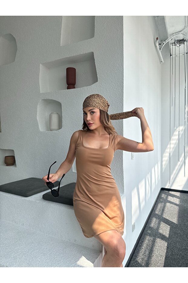 Kalın Askılı Mini Çan Elbise - 3