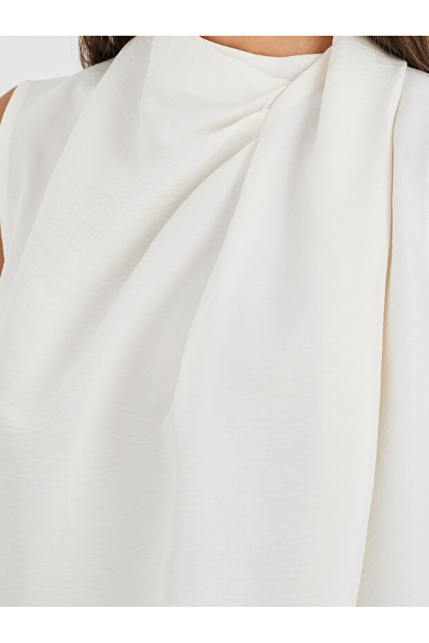 Solid Asymmetric Neck Sleeveless Top - 4