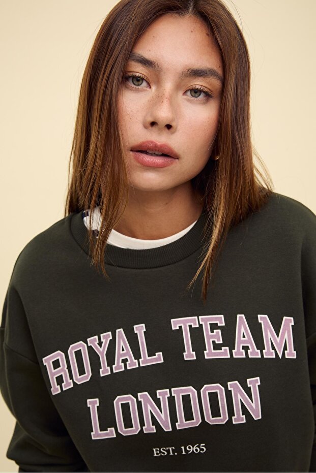 Nakışlı sweatshirt - 4