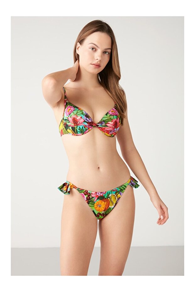 LEMONDA BIKINI TAKIMI - 1