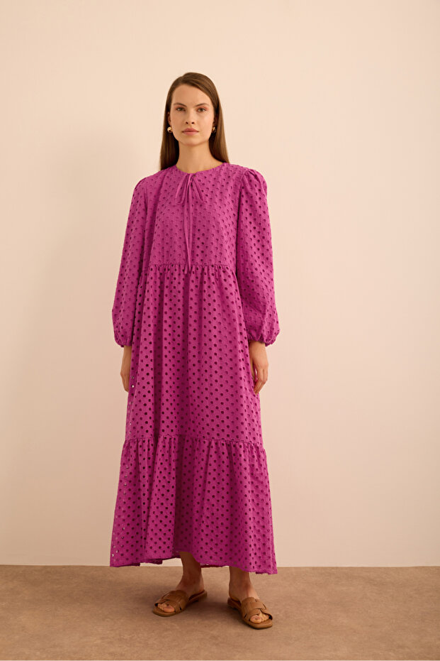 Hacimli Cotton Brode Elbise - 1