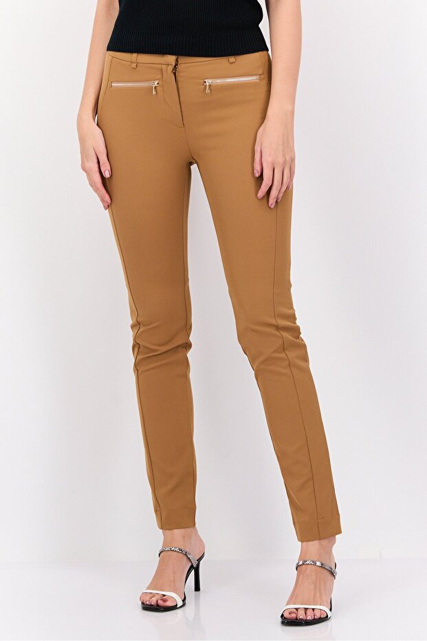 Women Slim Fit Solid Skinny Pants, Brown