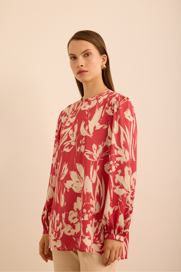 بلوزة منسوجة رفيعة بنقشة الزهور - 3