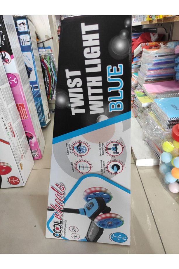 Scooter Twist - 1