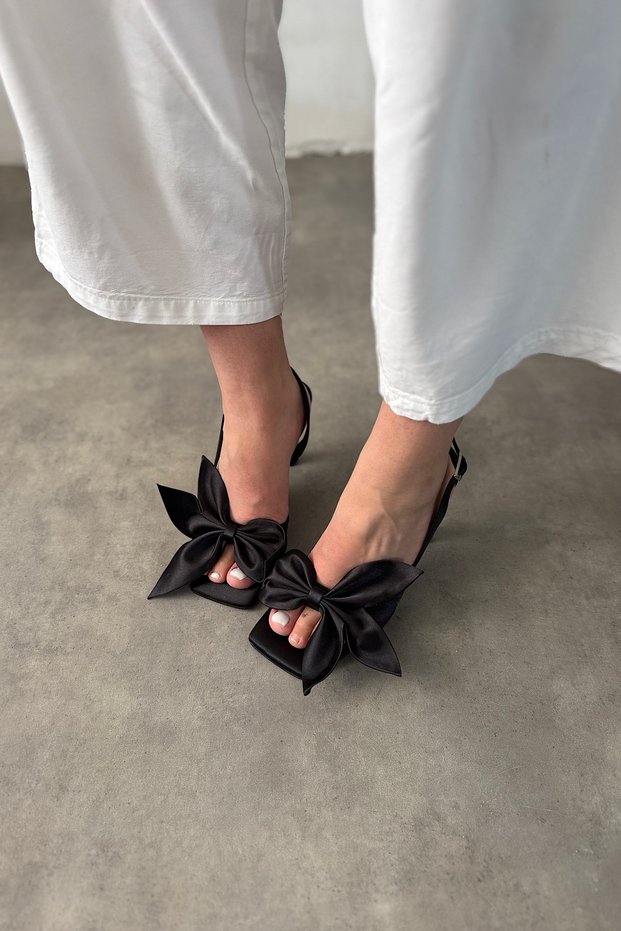 Mekra Black Satin Bow Detailed Women's Heeled Shoes