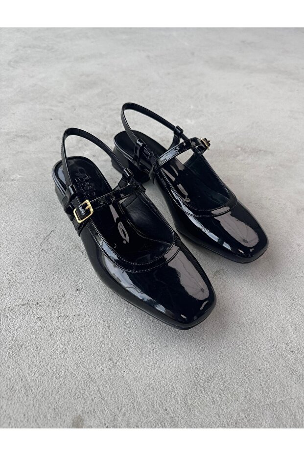 AYK-022 Siyah Rugan Tek Bant Küt Burun Kısa Topuklu Ayakkabı - 1