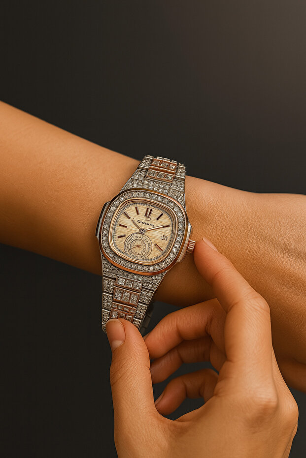 Luxury Women's Wristwatch with Stone Calendar