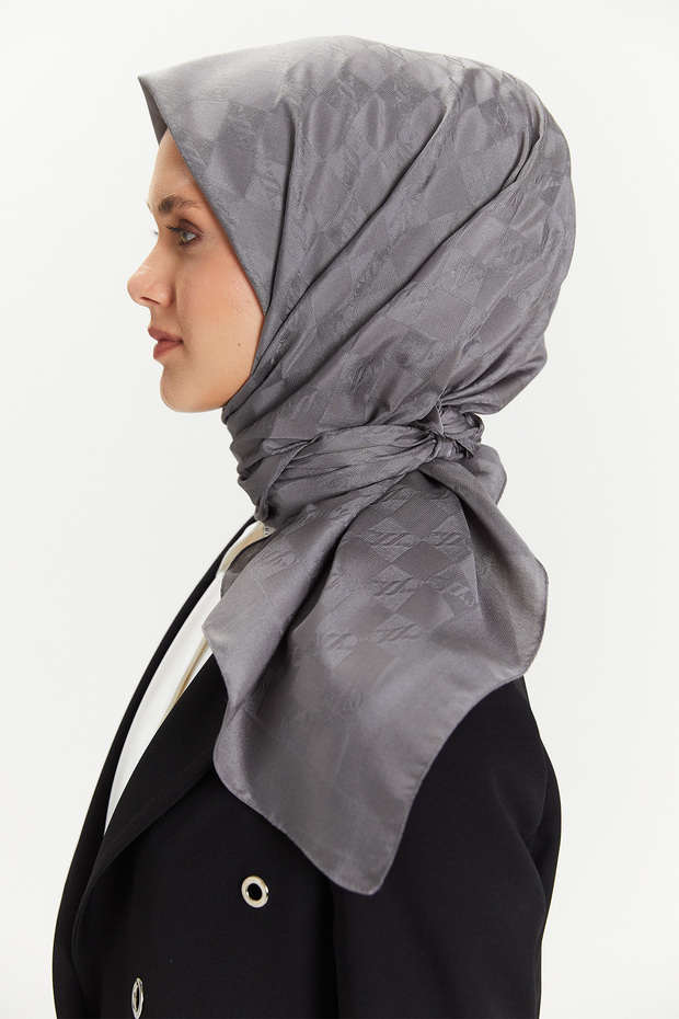 Dama Desenli Logolu Eşarp - 3