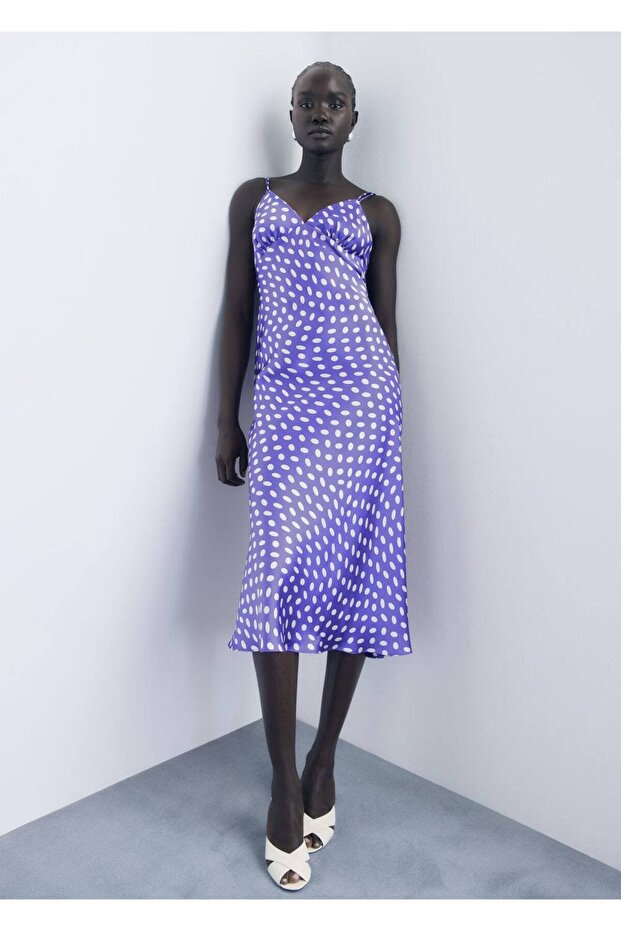 Puantiyeli saten elbise - 2