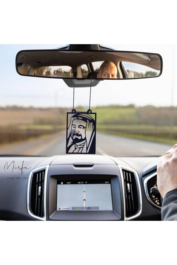 Natural Wood Car Hanging Pendant Rearview Mirror Art Ornament of Celebrities, Leaders, Players