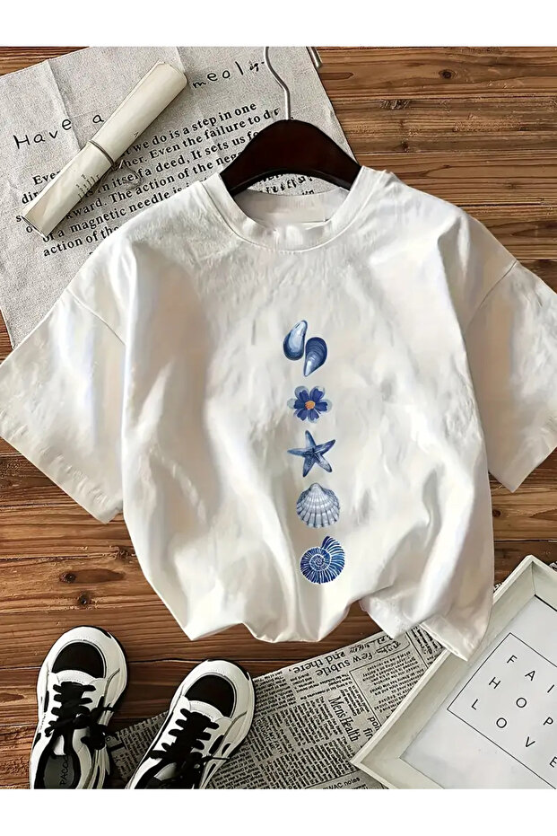 Premium Oversized Fit Short-Sleeve Printed T-Shirt