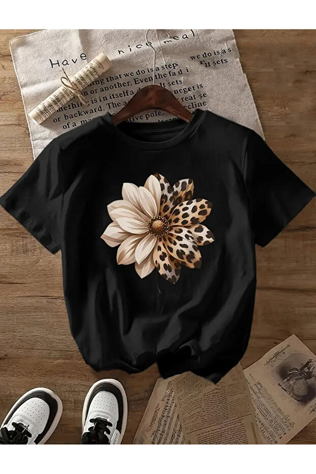 Çiçek Baskılı Basic T-Shirt - 1