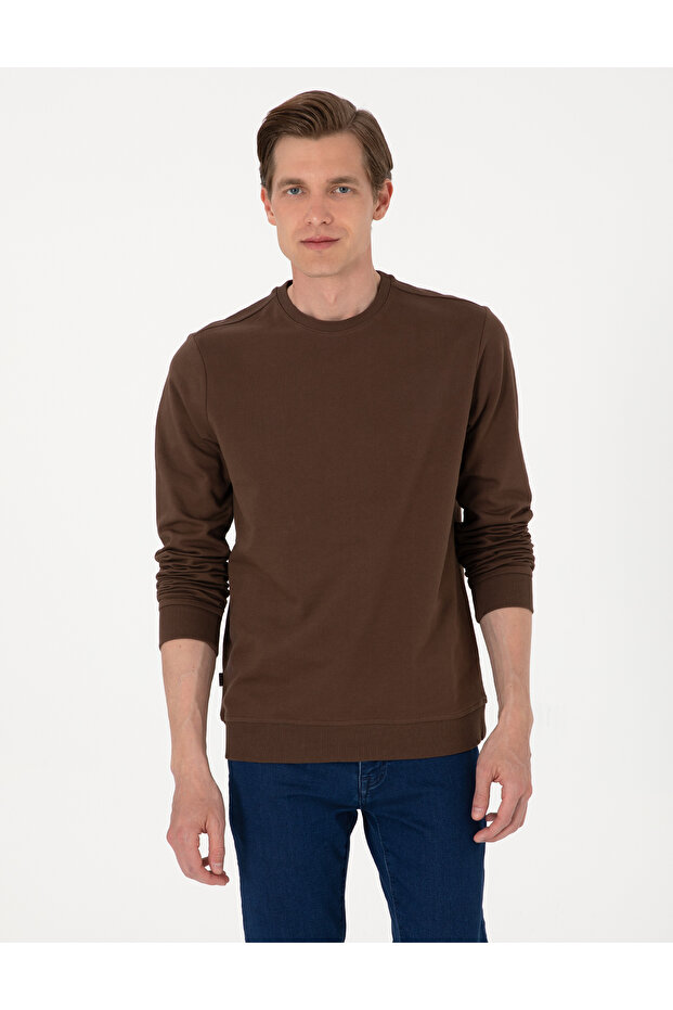 Brown 2 Thread Regular Fit Crew Neck Basic Sweatshirt 50314054-Vr029