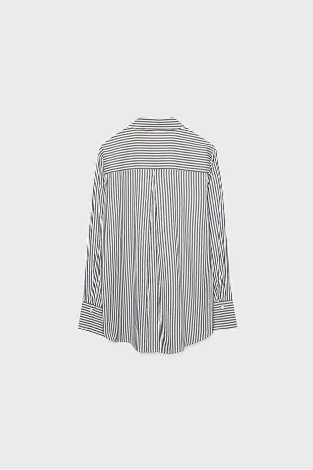 Çizgili poplin kumaşlı, cepli basic gömlek - 7