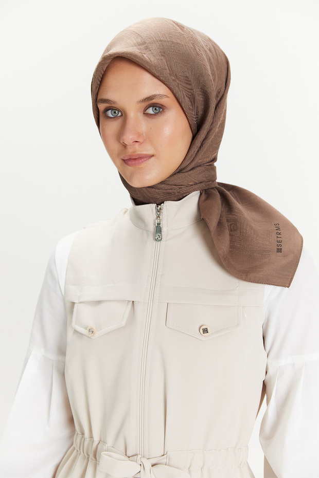 Geometrik Tasarımlı Eşarp - 2