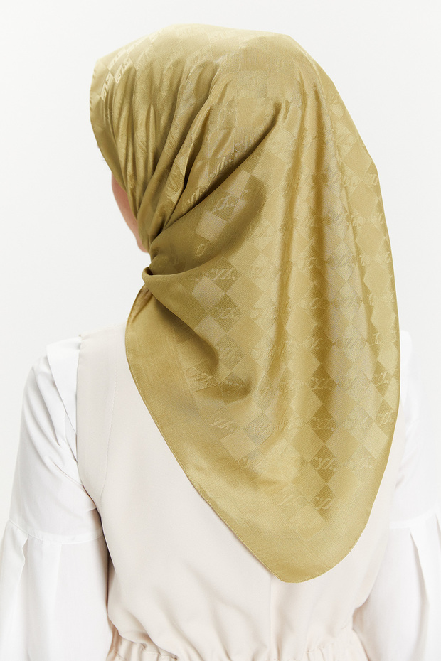 Dama Desenli Logolu Eşarp - 3