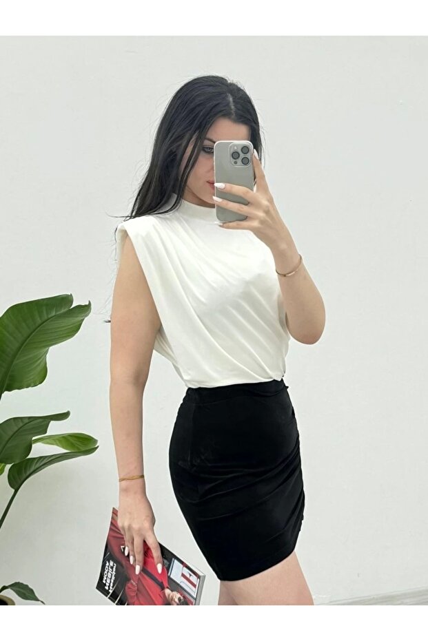 بلوزة ساندي مبطنة بأكمام صفرية - أبيض - 4