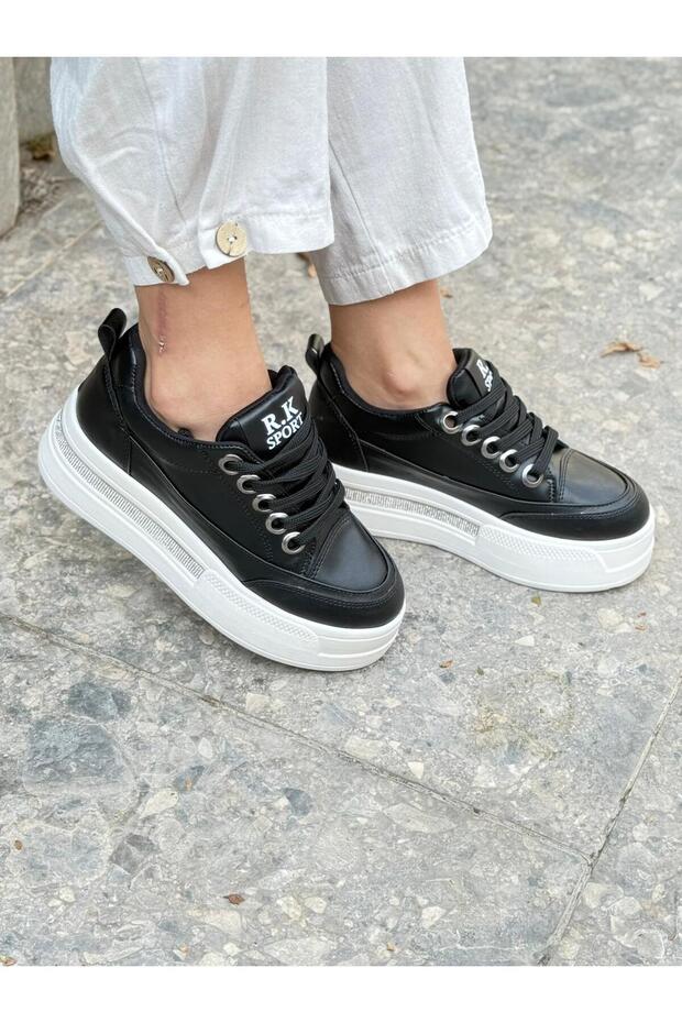 Women's Thick Sole Stone Sneakers