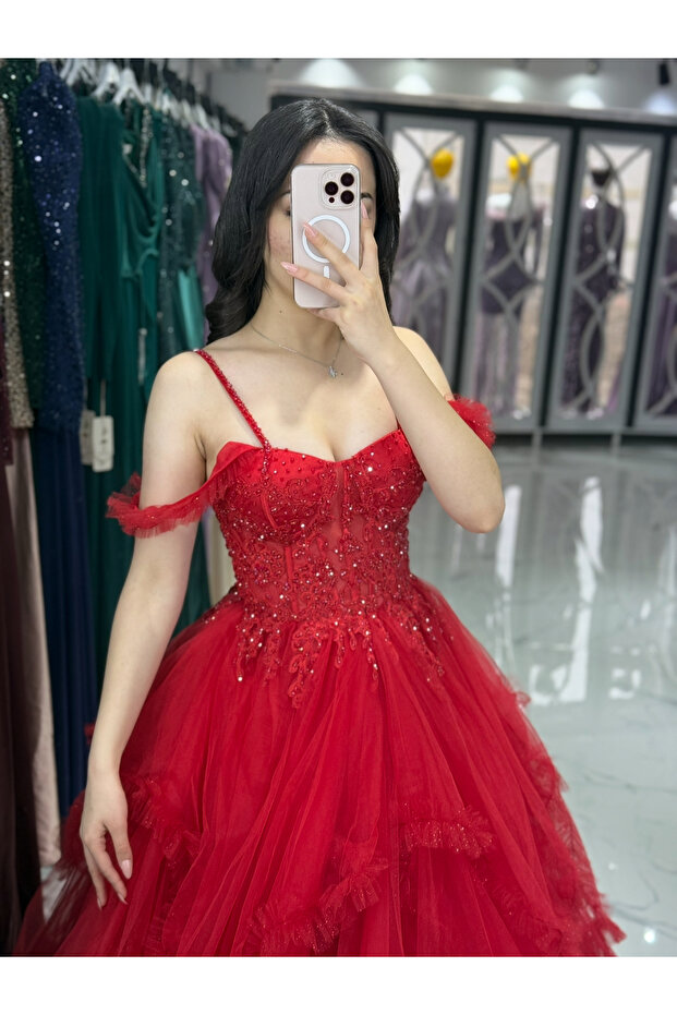 Kabarık Prenses Abiye - 2