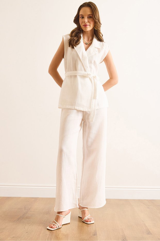 Women's White Vest and Trousers Muslin Suit Tkm-19000409