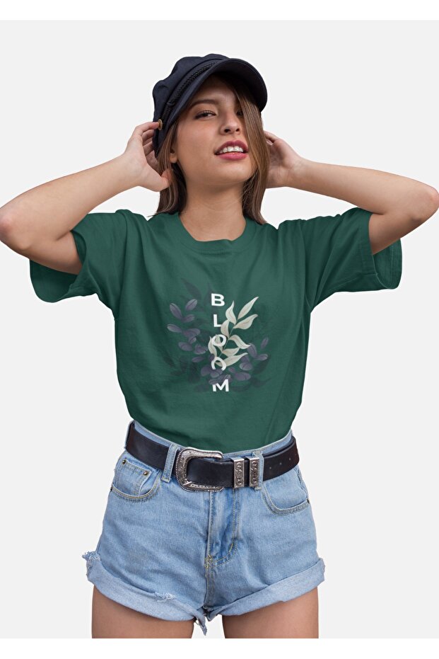 Women's Blo Transfer Printed Round Neck Short Sleeve T-Shirt