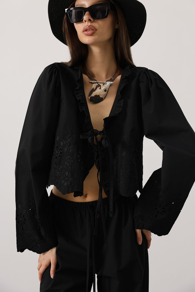 Siyah %100 Pamuk Poplin Bağlamalı Brode Detaylı Dokuma Bluz TWOSS25BZ00595 - 1