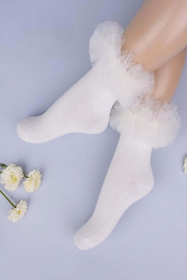 1 Pack Girls' Ruffle Detailed Ecru Socks