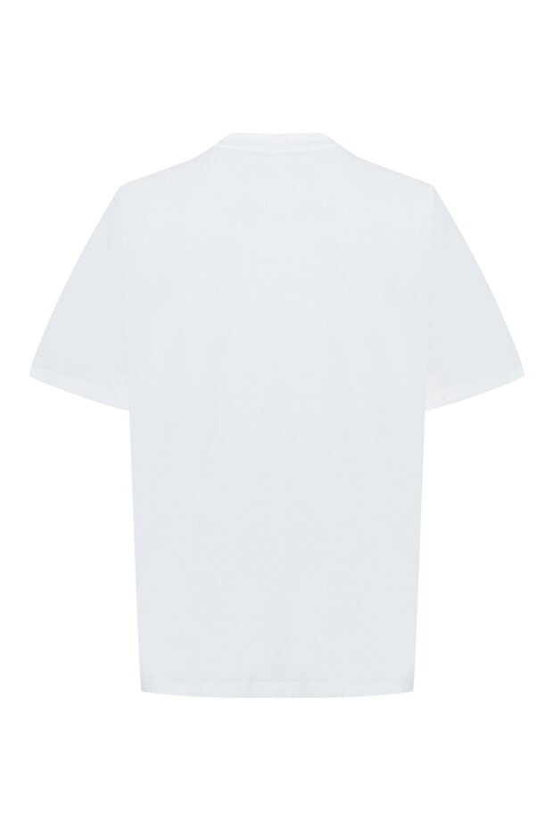 İşleme Detaylı Beyaz Regular Örme Tişört - 8