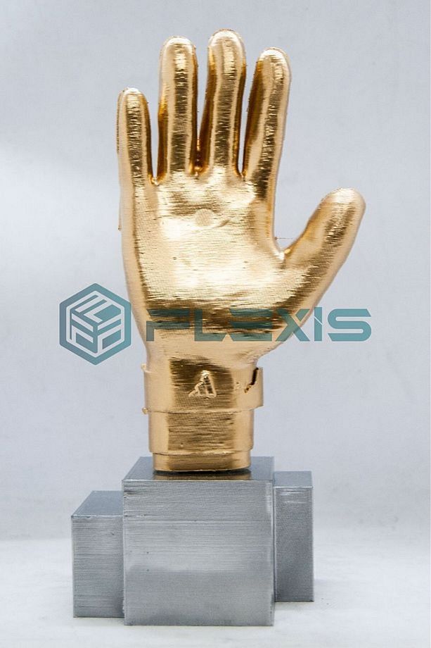 Ballon d'Or & Altın Eldiven 3D Maket Seti (15 cm) + Şampiyonlar Ligi Logolu Anahtarlık Hediye - 3