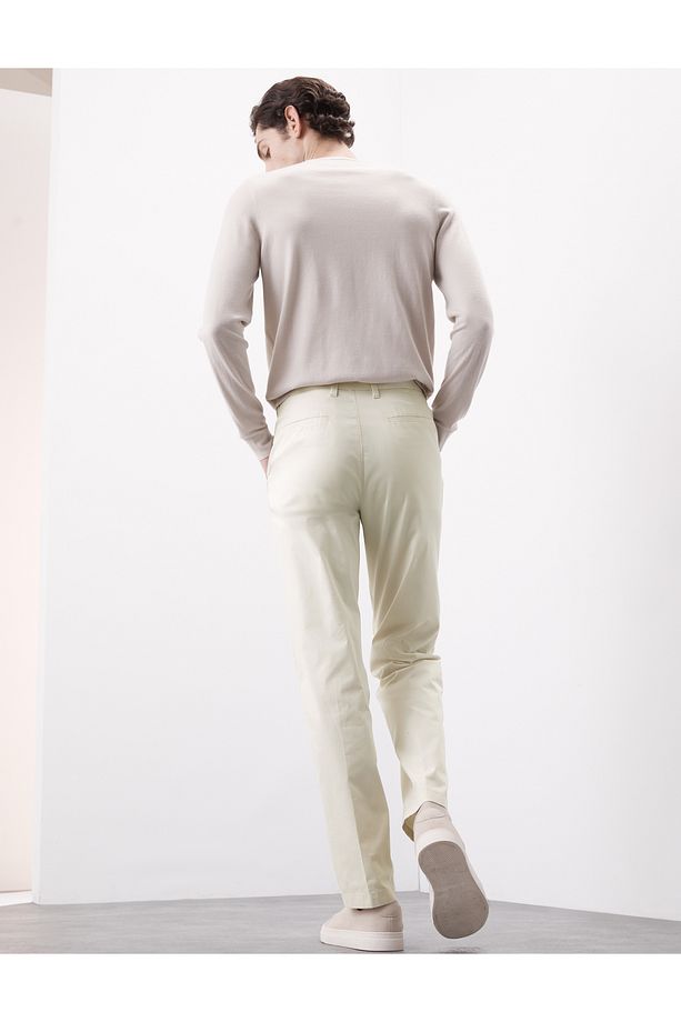 Regular Fit Süper Lightweight Chino - 7