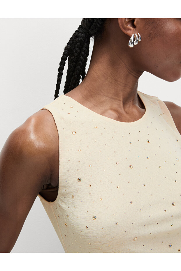 Yuvarlak Yaka Üst - 1