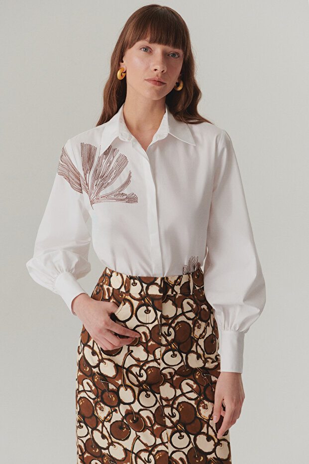 Çiçek Dikiş Detaylı Pamuk Regular Kemik Gömlek - 4