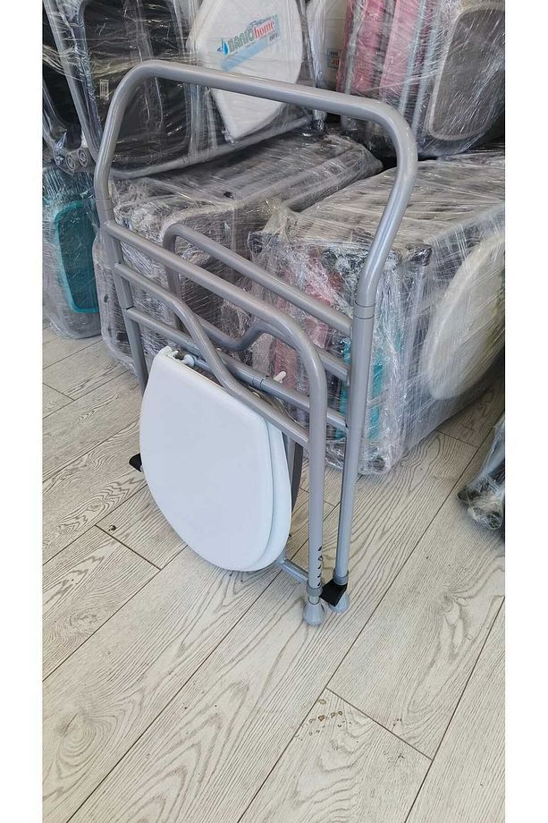 Seyyar Katlanabilir Hasta Yaşlı Tuvalet Sandalyesi Klozetli Wc Li Sandalye Oturak - 5