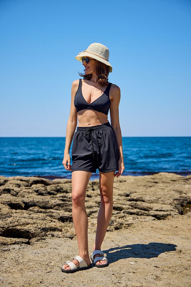 Bikini Takımı Paraşüt Şortlu Düz Siyah Bralet Üst SİYAH - 3