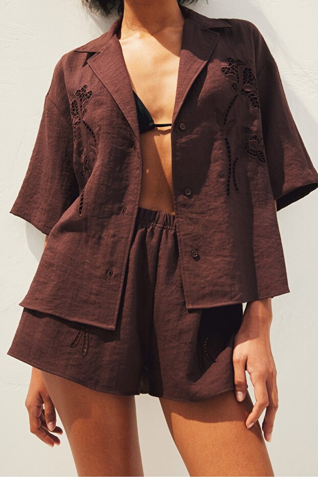 Nakış İşlemeli Gömlek - 3